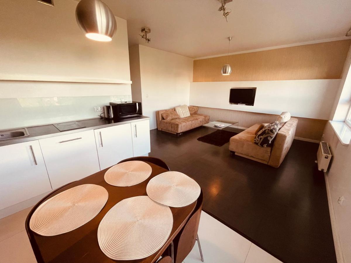 Apartamenty Ktw Debowe Tarasy Katovice Exteriér fotografie