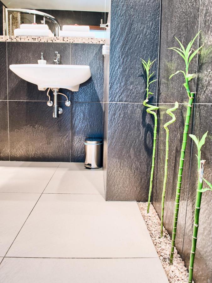 Apartamenty Ktw Debowe Tarasy Katovice Exteriér fotografie